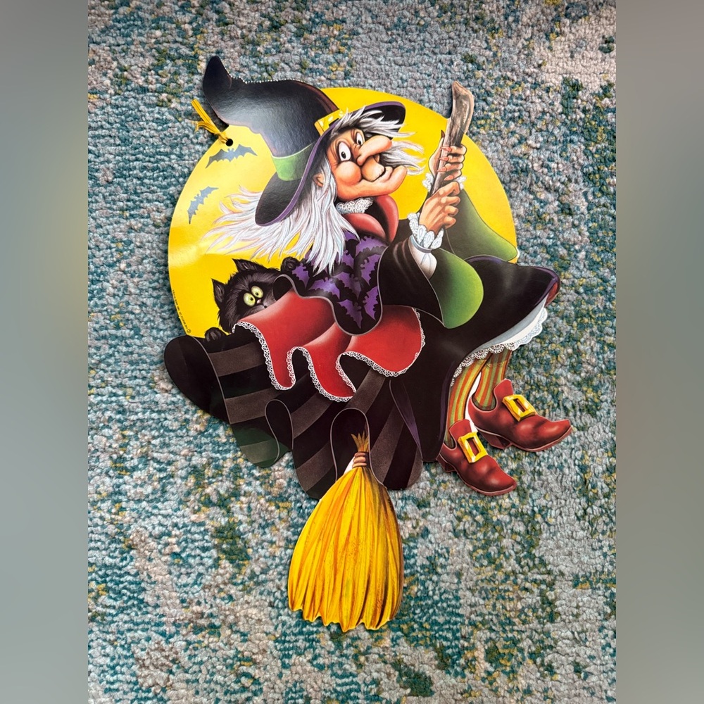 Vintage 1983 Beistle paper double sided Halloween witch black cat wall hanging